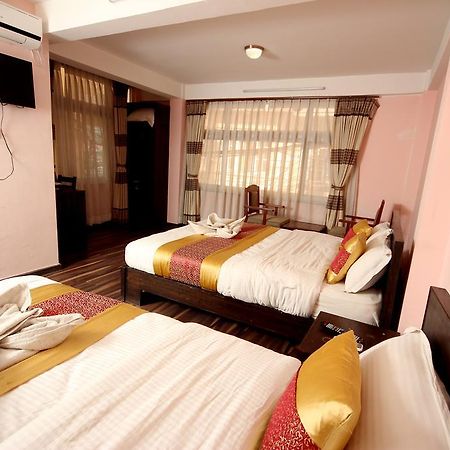 Annapurna Guest House Kathmandu Bagian luar foto